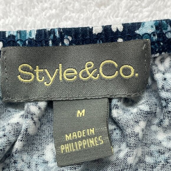 Style and Co. Flowered Top with 3/4 inch sleeves Size Medium - Picture 5 of 6